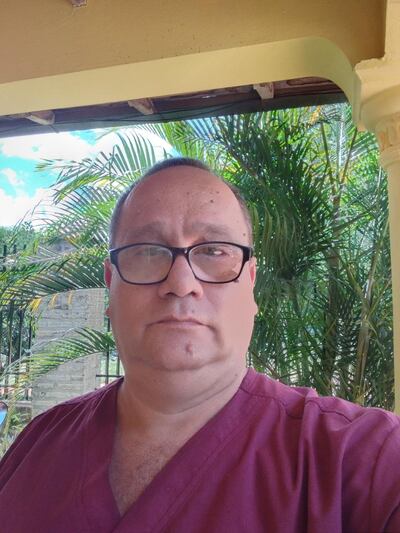 El Dr. Joaquín Silva habló en representación de sus colegas afectados.