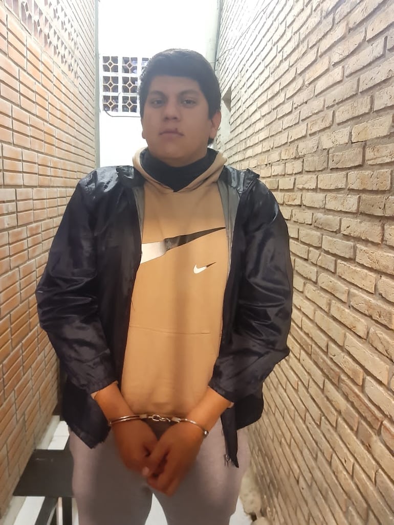 Mario Ramón Barrios Ibarra, detenido este sábado y sospechoso en un caso de sicariato, en Asunción.