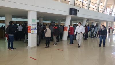 En Luque para evitar multa habilitaran caja móvil en las calles para revalidación de licencias.