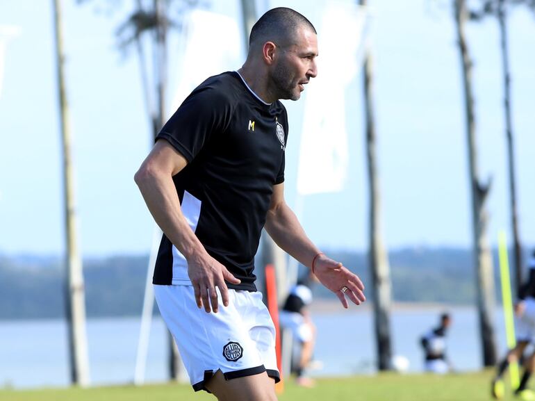 /pf/resources/images/abc-placeholder.png?d=2393