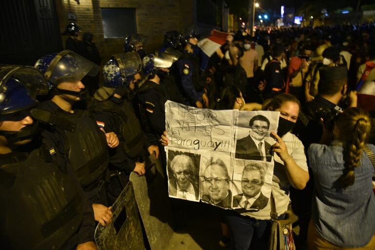 /pf/resources/images/abc-placeholder.png?d=2393