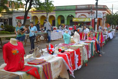 Exitosa feria de emprendedores en Villarrica.