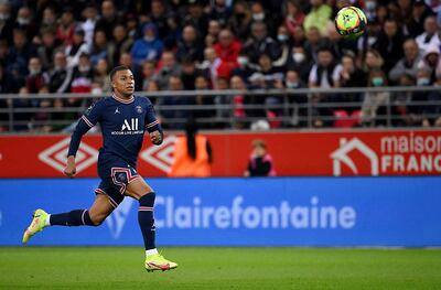 En Francia ven a Kylian Mbappé jugando un año más en el Paris Saint Germain.