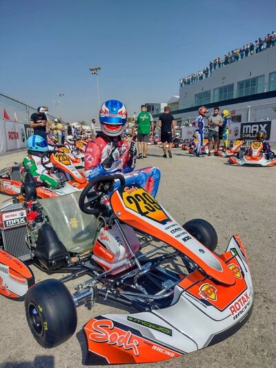 Alejandro Sanamiego ya participa de las actividades previas del Mundial Rotax de Karting en Bahréin.