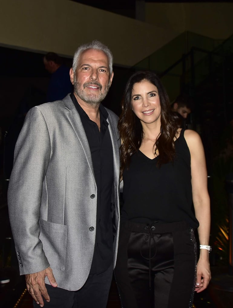 Juan José y Arlette Zapag.