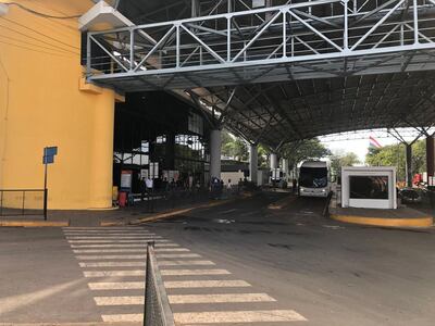 La frontera sigue cerrada en Ciudad del Este.