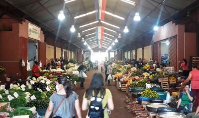 Un interesante movimiento de compradores se registró durante el primer día de feria en Ciudad del Este.