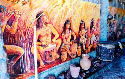 En el interior del museo se pueden observar varios murales.