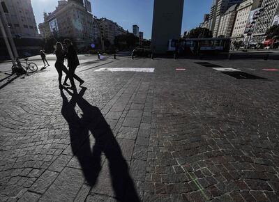 Protesta realizada días atrás frente al Obelisco, en medio de la vigencia de las restricciones estrictas, donde grupos defendían el baile del tango como actividad recreativa al aire libre.