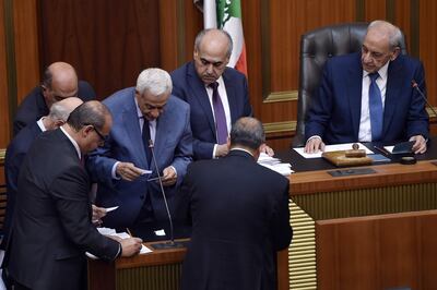 El Parlamento del Líbano fracasó en su intento por elegir a un nuevo presidente. Es la cuarta vez que no logran los votos necesarios para nombrar a un gobernante. (EFE/EPA)