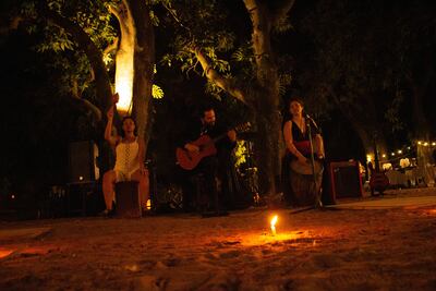 El Trío Bambú actuará en la Manzana de la Rivera.