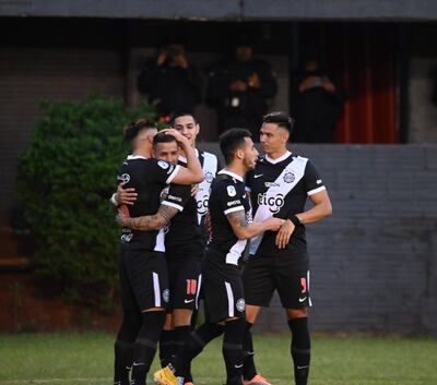 Olimpia venció 3-1 al 12 de Octubre en Ciudad del Este.