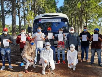 Los connacionales que salieron de alta tras guardar cuarentena.