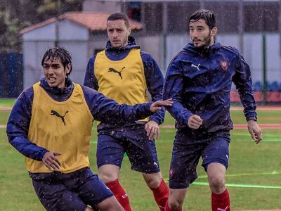 Marcelo Palau (m) en el entrenamiento de Cerro Porteño.