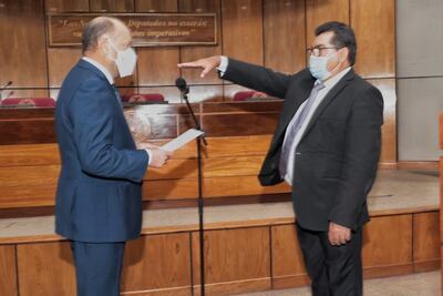 Jura de Carlos Zena.