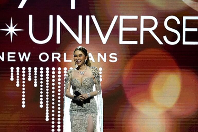 La nueva presidenta de Miss Universo, Anne Jakkaphong Jakrajutatip.
