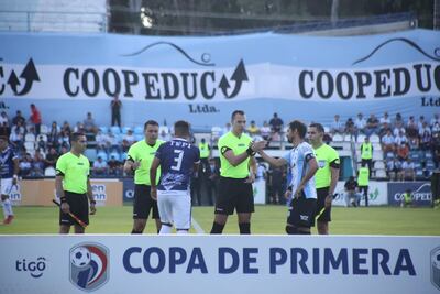 Guaireña recibe a Ameliano, en el Parque del Guairá.
