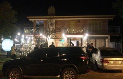 El restaurante asaltado por los delincuentes que llegaron al sitio a bordo de una motocicleta.