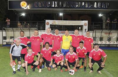 Formación de Agencia 3 AAA, que de los cinco partidos disputados hasta el momento, ganó tres, empató uno y perdió uno.