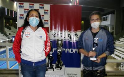 Luana Alonso (d), mejor marca técnica Juvenil B, se encamina a los JJ.OO. por ranking. Foto: Gentileza, Javier Esperanza