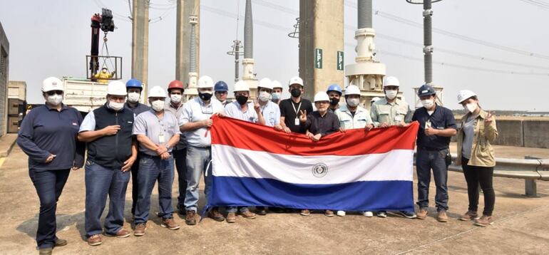 El día 21 de este mes, la ANDE interconectada de nuevo la LP1 desde Yacyretá a su sistema, tras su reciente adecuación, sin embargo, otra decisión pone de nuevo en riesgo la soberanía paraguaya.