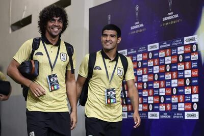 Édgar Benítez y Yony Villazanti, futbolistas de Tacuary.