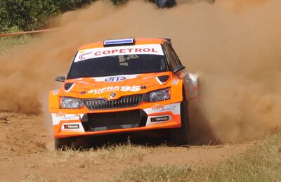 Tanto dirigentes como pilotos aguardan ansiosos la respuesta del Ministerio de Salud.