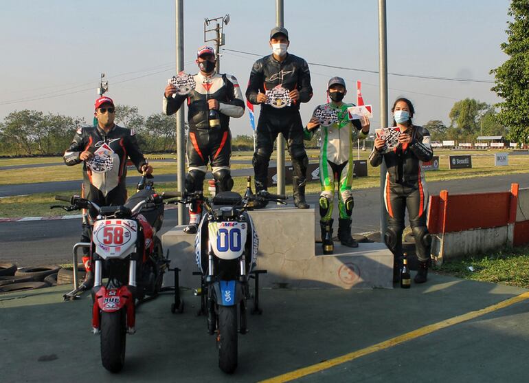 Podio de la categoría GP Light, con Diego Franco, Atilio Cassacia y Nico Torres en los tres primeros lugares de la clasificación final.