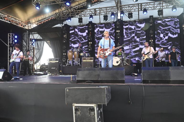 La banda argentina La Murga en el ReciclArte 2022