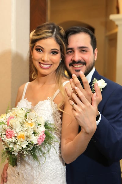 Unieron sus vidas en matrimonio Vanessa Paola Díaz de Bedoya Galeano y Uriel Damián Medina Figueredo.
