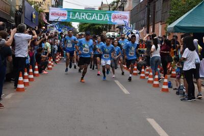 Largada de la categoría 5k.