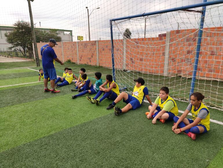 Imágen de la escuela Bebé Fútbol.