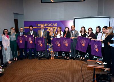 Punto Farma relanzó la campaña “Tapabocas 37”, que lleva adelante con el Ministerio de la Mujer y otras instituciones.