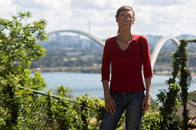 Maria Luiza da Silva, primera trans de las Fuerzas Armadas Brasileñas, posa en Brasilia (Brasil). Hace 20 años, Maria Luiza da Silva se convirtió en la primera trans de las Fuerzas Armadas Brasileñas, pero tras su cambio de género fue obligada a engrosar las filas de la reserva. Desde entonces, la militar mantiene una incansable batalla en la Justicia que ahora parece llegar a su fin.