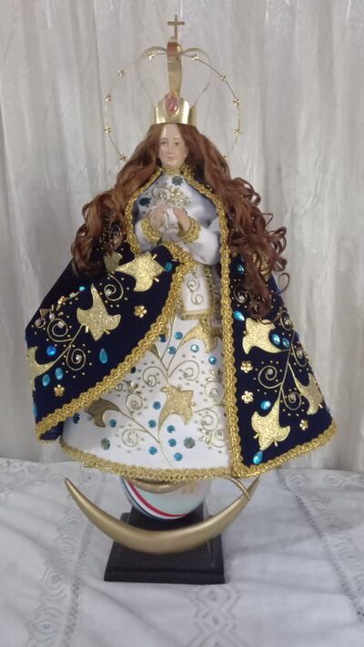 La réplica de Tupasy Caacupé fue bendecida y viajará a Taiwán