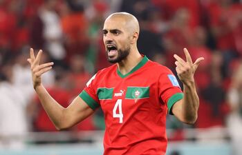 Sofyan Amrabat, pulmón en el centro del campo d Marruecos.