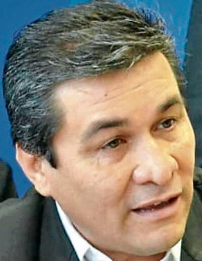 Blas Lanzoni (PLRA,  bancada “A”), candidato liberal a presidente de la Cámara de  Senadores, del sector llanista.