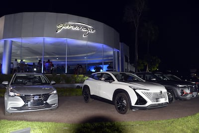 El nuevo y moderno showroom de Changan inaugurado en el Paraná Country Club.