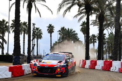 El Hyundai, manejado por Thierry Neuville.