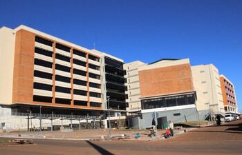 La empresa encargada de la construcción estima que la obra estará lista a finales de agosto.