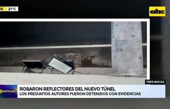 Video: Robaron reflectores del viaducto de Tres Bocas