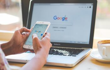 GOOGLE COMPUTADORA LAPTOP