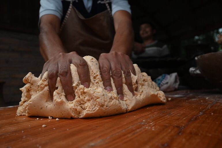 Amasado de la chipa.
