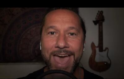 El cantante argentino Diego Torres, junto a varios artistas iberoamericanos, presentó la nueva versión de "Color Esperanza".