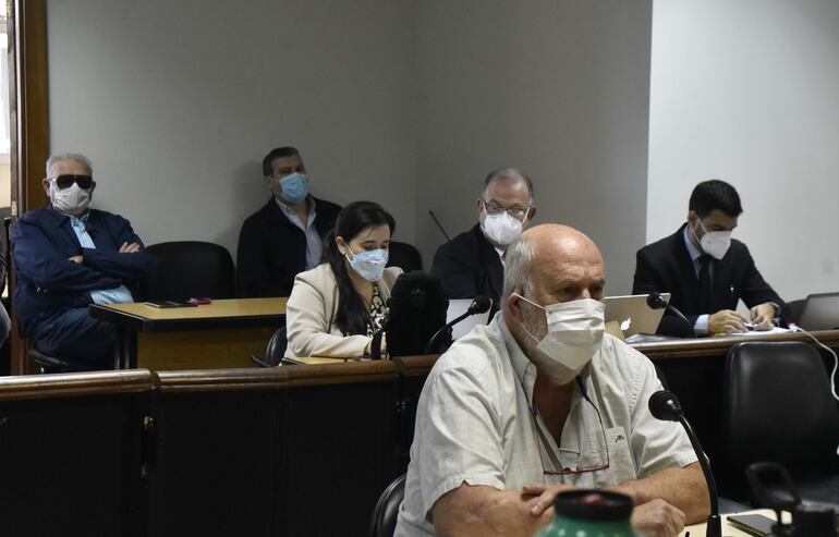 El escribano Ramón Zubizarreta Zaputovich fue el primero en declarar en la audiencia de ayer.