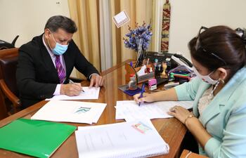 Rubén Dario Romero Toledo se inscribió este viernes para el concurso de terna para ministro de la Corte Suprema, convocado por el Edicto N° 7/21.