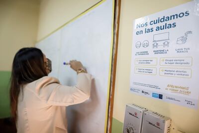 Egresados el Ateneo de la Lengua Guaraní reclaman la reposición del Profesorado a esta institución.