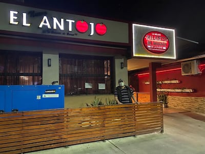 "El Antojo", casa central