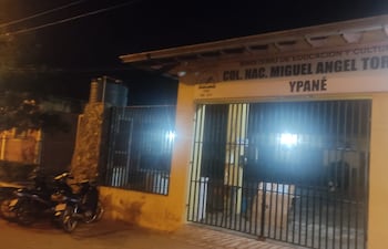 Fachada del Colegio Nacional Miguel Angel Torales, en Ypané.