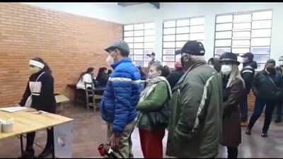 No se aplican los protocolos sanitarios, hay aglomeración y no todos usan tapabocas.